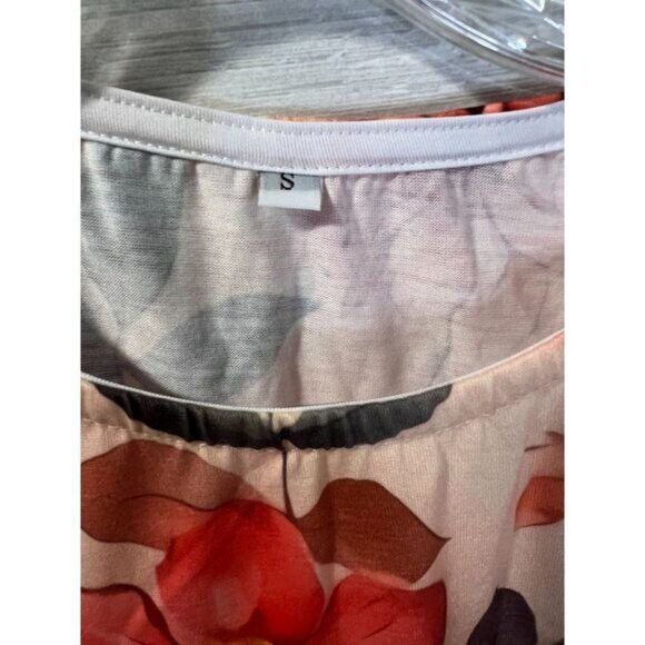 Women's Short Sleeve Crewneck Shirts Loose Casual Floral Blouse NWOT - Picture 7 of 7